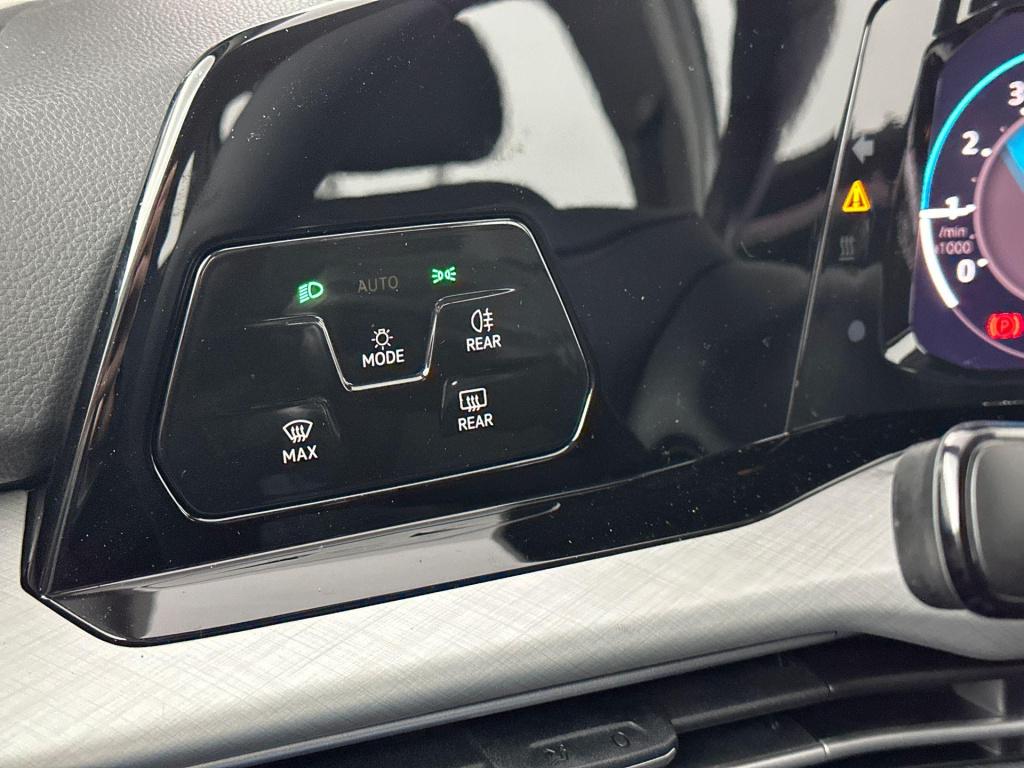 Volkswagen Golf variant 1.0 tsi life business