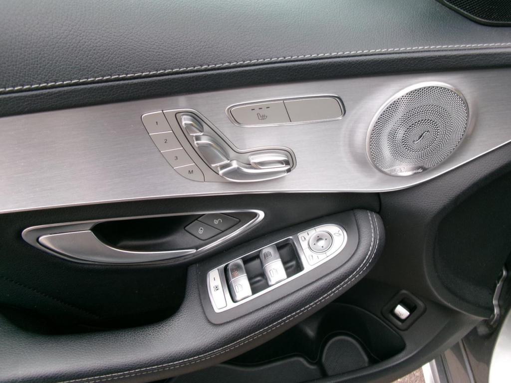 Mercedes-Benz C-Klasse estate (s205) c300 bluetec-hybrid euro-6 204pk amg s