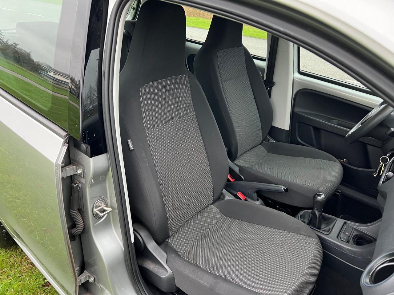 Prachtige VW UP 2017 van 1e Eigenaar met 50.888 km