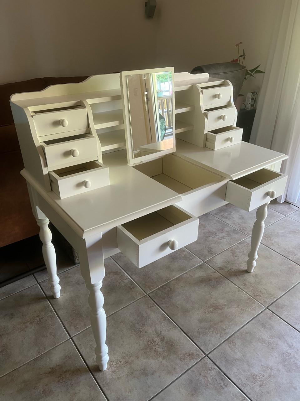 Make-up tafel / Kaptafel