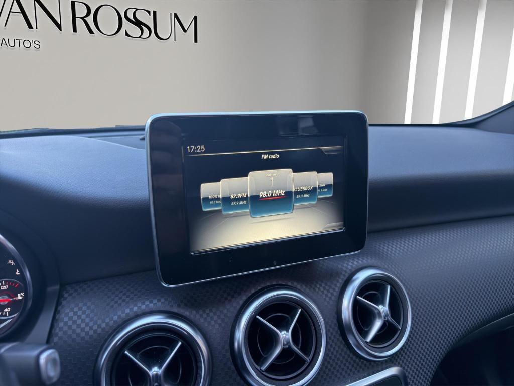 Mercedes-Benz A-Klasse a 180 urban pano automaat stoelverwarming 1e eigenaa