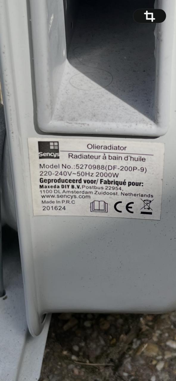 Oliegevulde radiators kachels