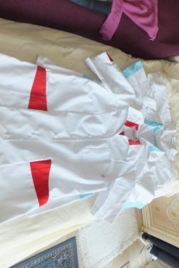 3 witte schortjes