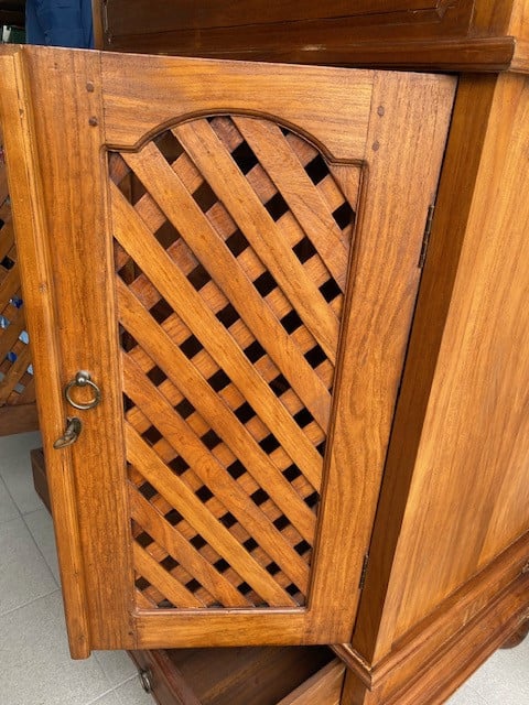 Vintage kast 2 deurtjes/2 lades