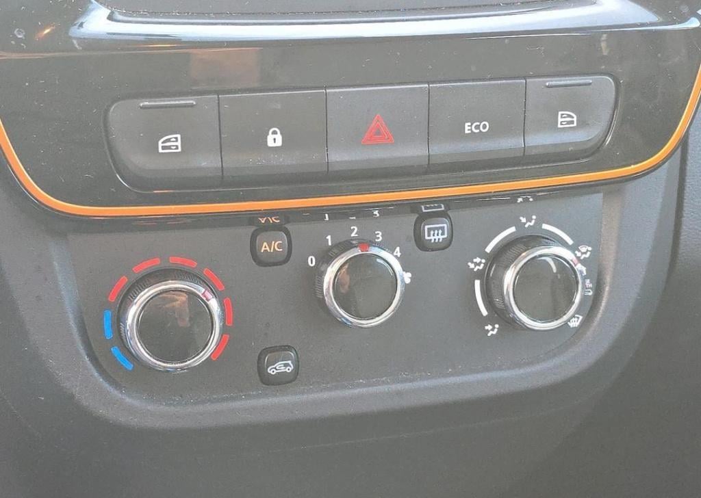 Dacia Spring essential 27 kwh - dc lader