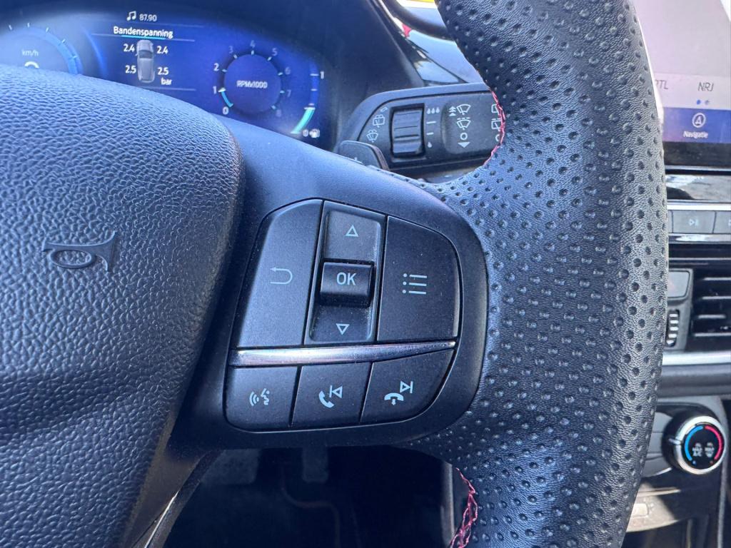 Ford Puma 1.0 ecoboost hybrid st-line