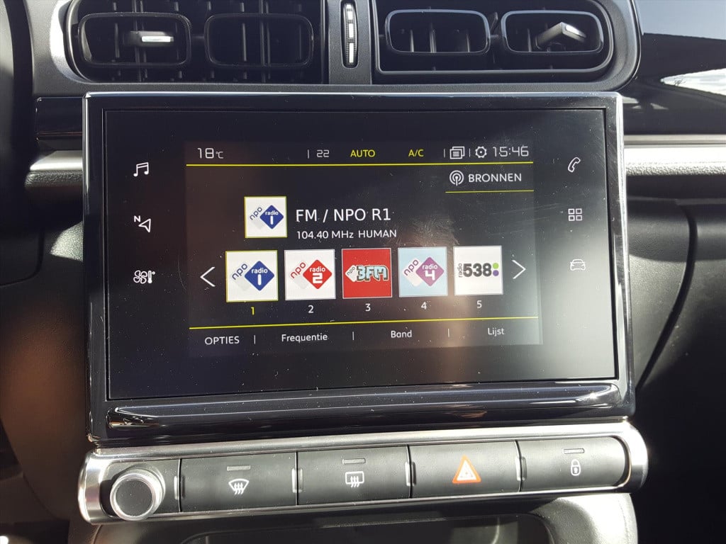 Citroen C3 1.2 puretech 82pk s&s feel navigatie | trekhaak | cruise & clima