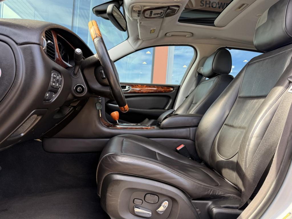 Jaguar Xj 4.2 v8 lwb | leder | alpine speakers | navigatie | stoel ventilat