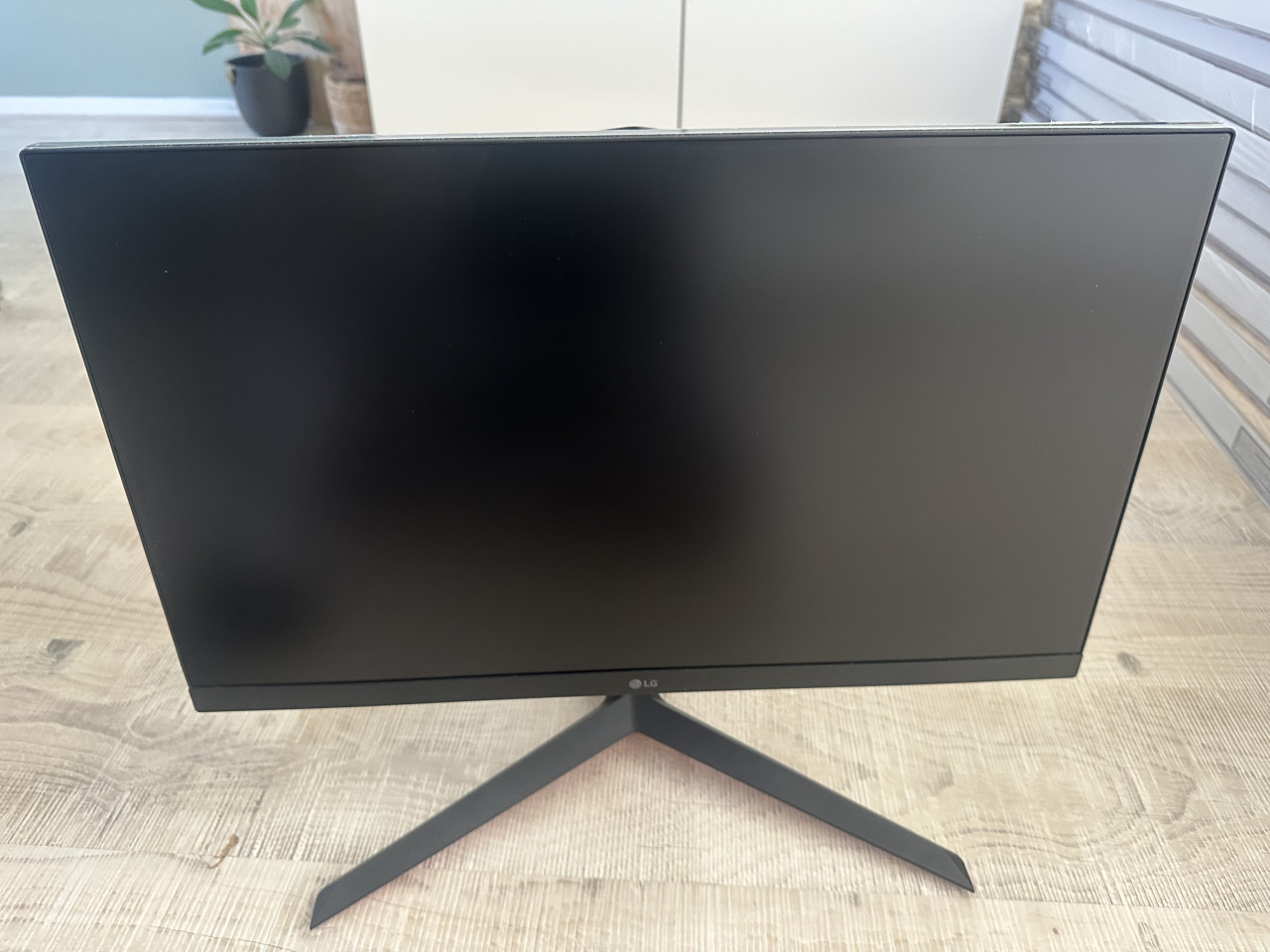 LG ultragear 144hz monitor