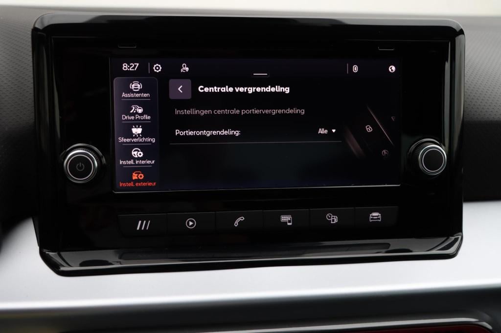 Seat Ibiza 1.0 ecotsi fr business connect 95pk