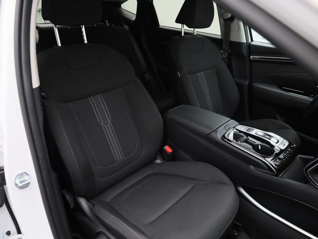 Hyundai Tucson 1.6 t-gdi phev comfort smart 4wd | automaat| navigatie | tre