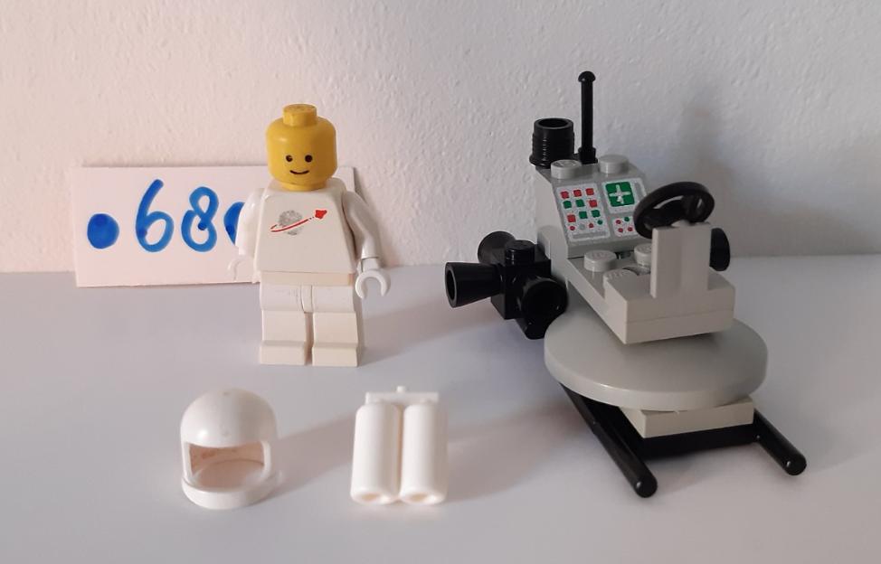 Lego Classic Space 6801: Space Scooter