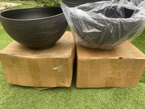 Bloempotten  6 stuks nieuw in doos
