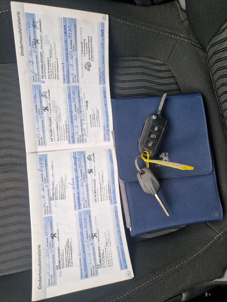 Peugeot 308 1.2 VTi Active