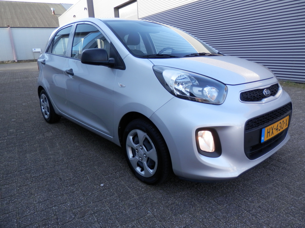 Auto Garant Biedt Aan: KIA Picanto 1.0 CVVT