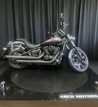 Kawasaki VN900 Custom