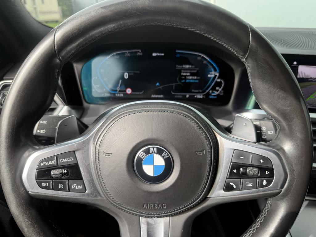 BMW 3-serie touring 330e automaat high executive m-sportpakket