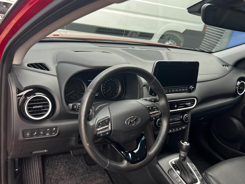 Hyundai Kona 1.6 gdi hev premium two tone, leer, camera, head up display en