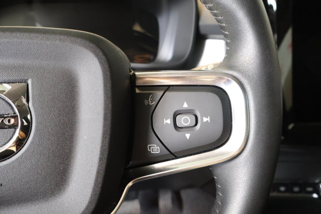 Volvo XC40 1.5 t4 recharge inscription expression nl auto, trekhaak, carpla