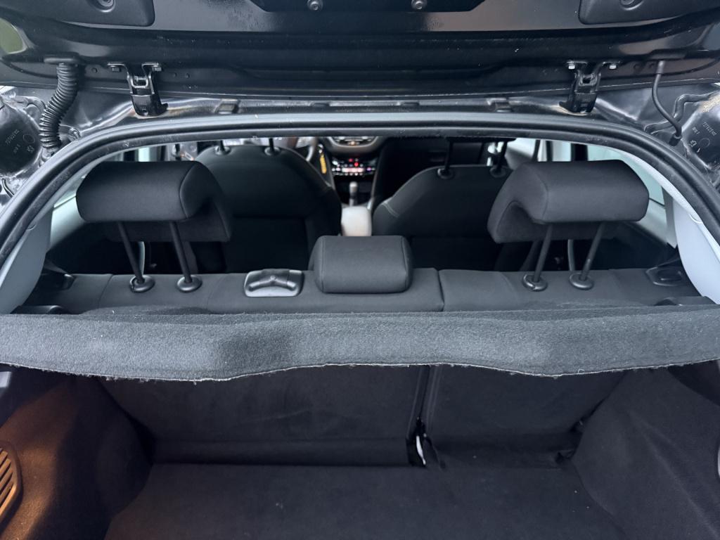 Peugeot 208 1.2 vti envy 5-drs