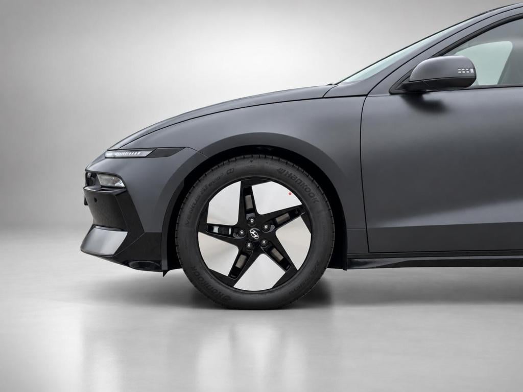 Hyundai Ioniq 6 pure edition 63 kwh