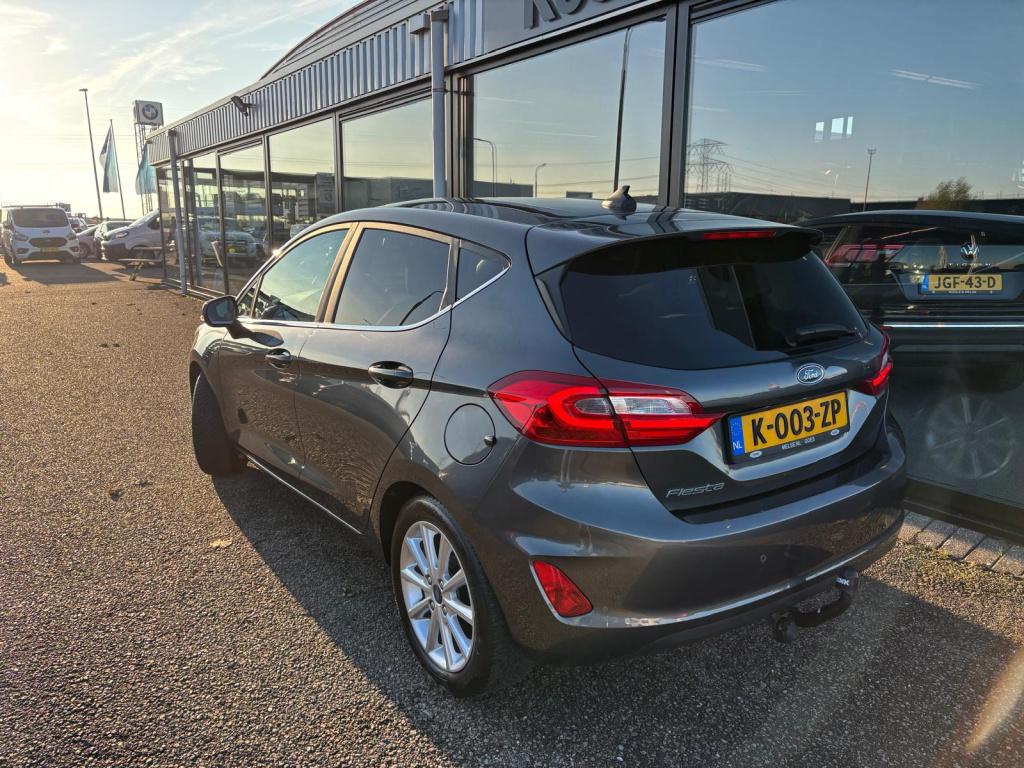 Ford Fiesta ecoboost 100pk 5dr titanium, trekhaak, carplay, winterpaket