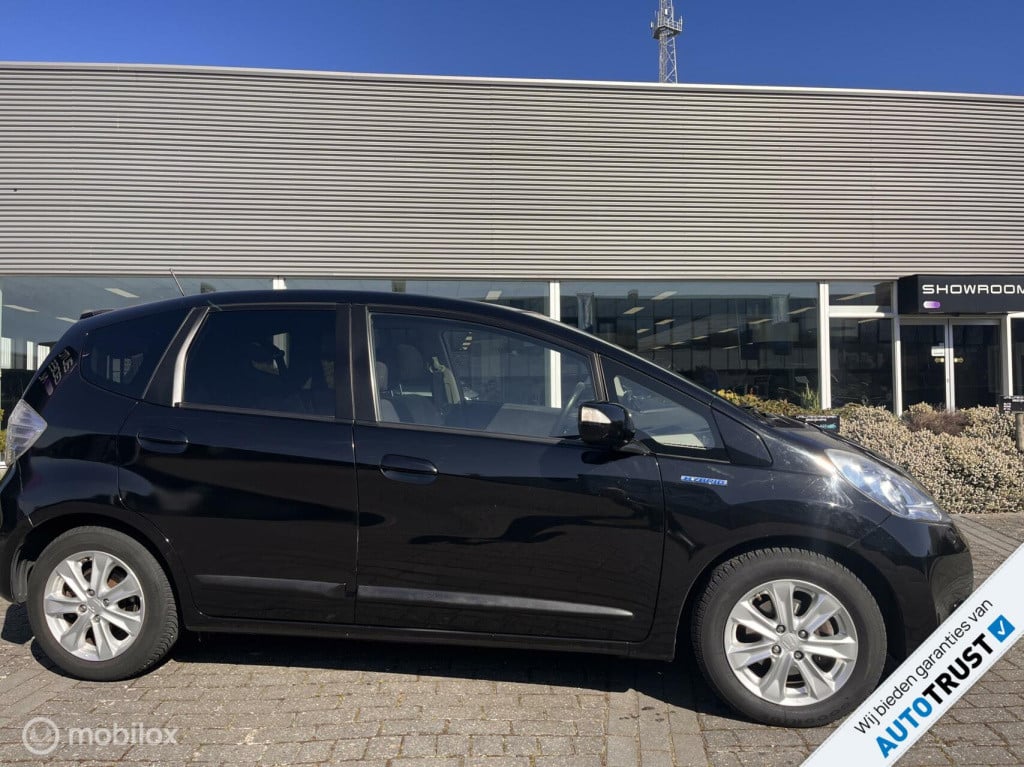 Honda Jazz 1.4 hybrid elegance i navi i achteruitrijcamera