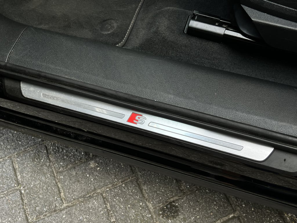 Audi E-tron e-tron 55 quattro advanced 95 kwh s-line | apple/ android carpl