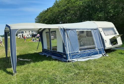 🌟 Home-Car Confort 36 – compacte caravan met voortent (nieuwstaat) 🌟