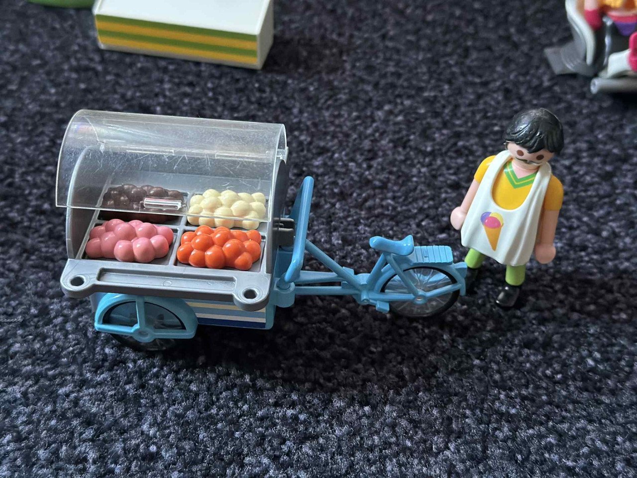 Playmobil