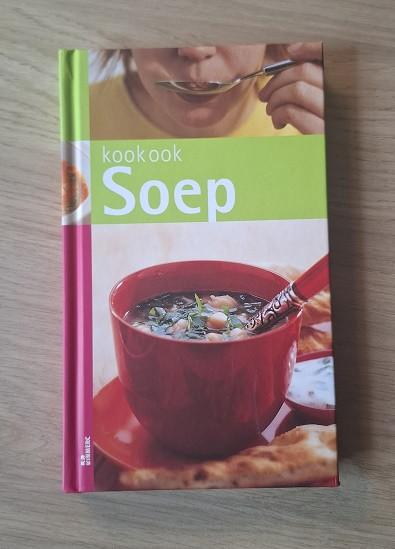 Verschillende Kookboeken €1 Per Stuk