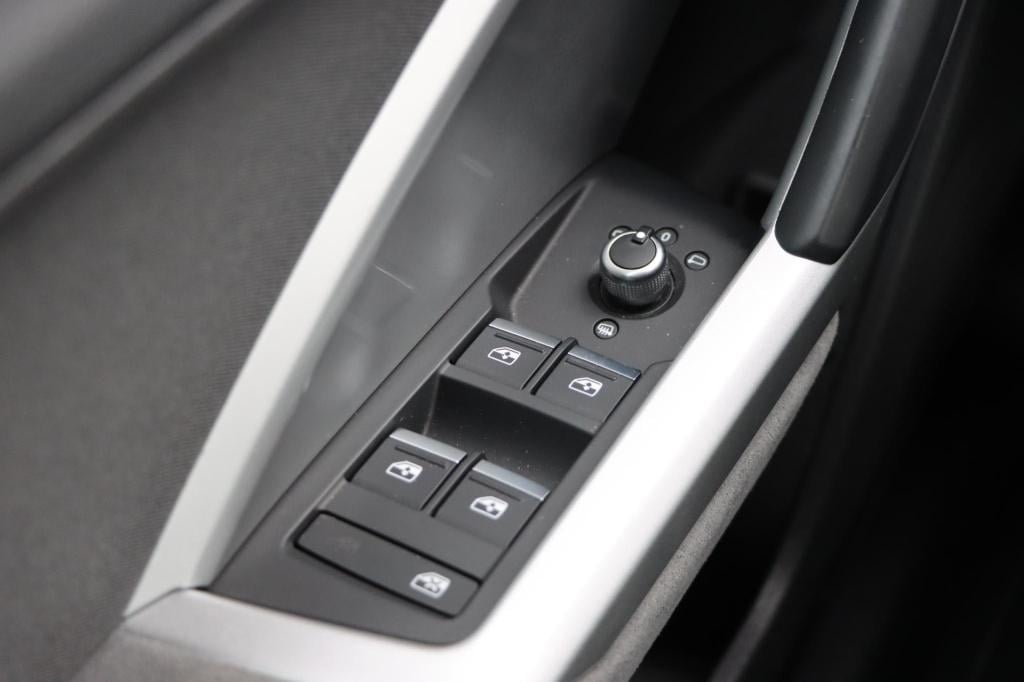 Audi Q3 45 tfsi e advanced edition 245pk s-tronic