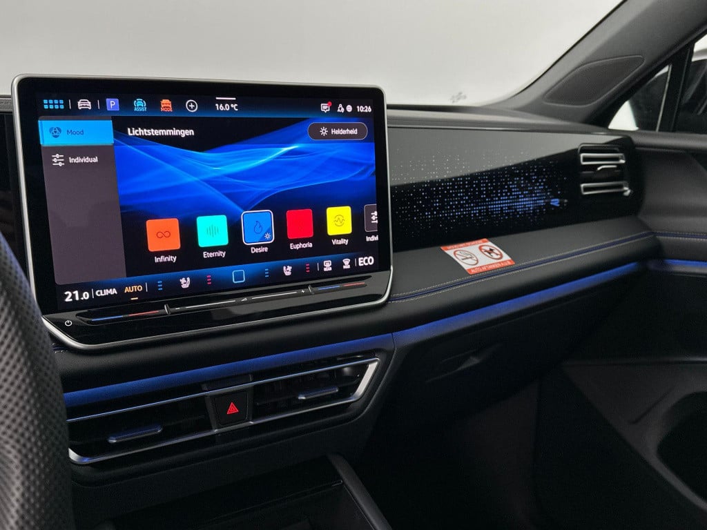 Volkswagen Tiguan 1.5 ehybrid r-line edition