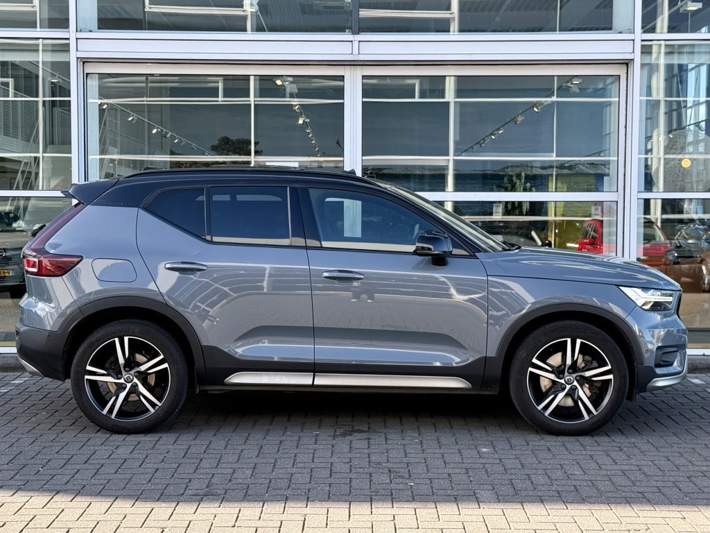 Volvo XC40 t5 262pk recharge| r-design-full options ! stylingpack