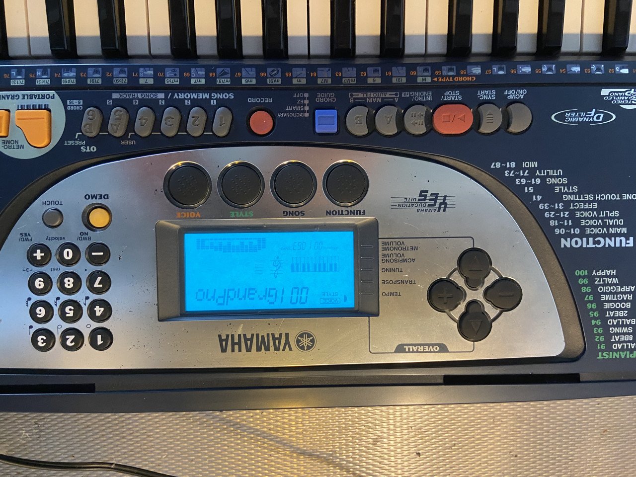YAMAHA PSR-270 Keyboard
