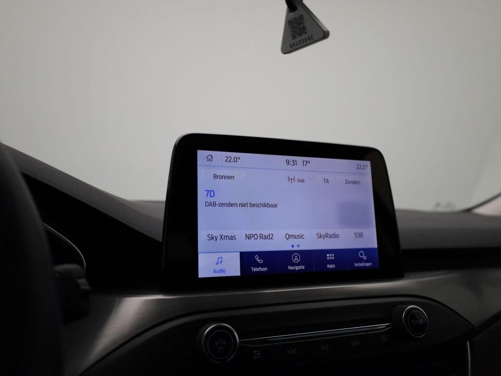 Ford Focus wagon 1.0 ecoboost hybrid titanium x business | lmv | parkeer se