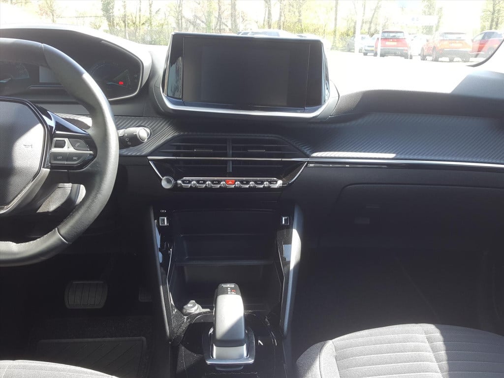 Peugeot 208 active pack 50kwh 136pk 1-fase 12% bijtelling cruise & climate 