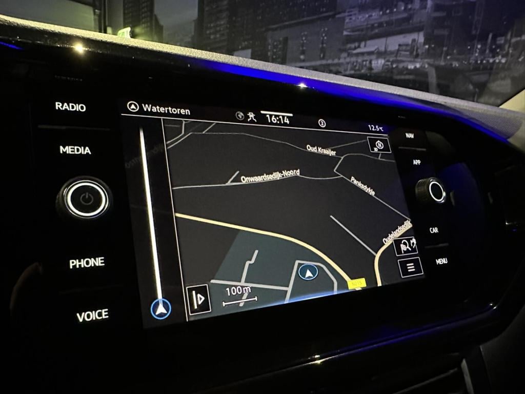 Volkswagen T-cross 1.0 tsi style *led*navi*appconnect*