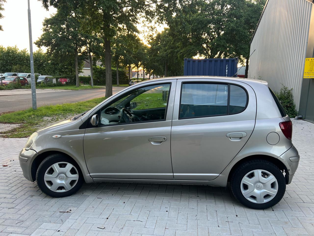 Toyota Yaris 1.3VVT-i Sol Automaat 133.367KM