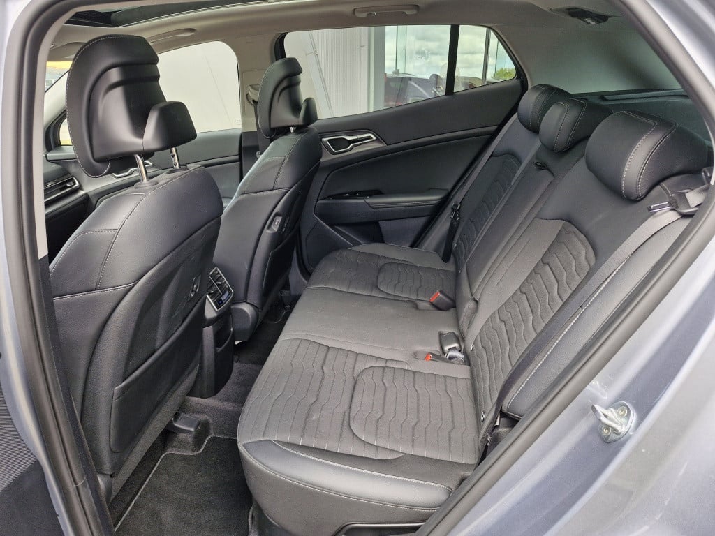Kia Sportage 1.6 t hybrid dynamicplusline