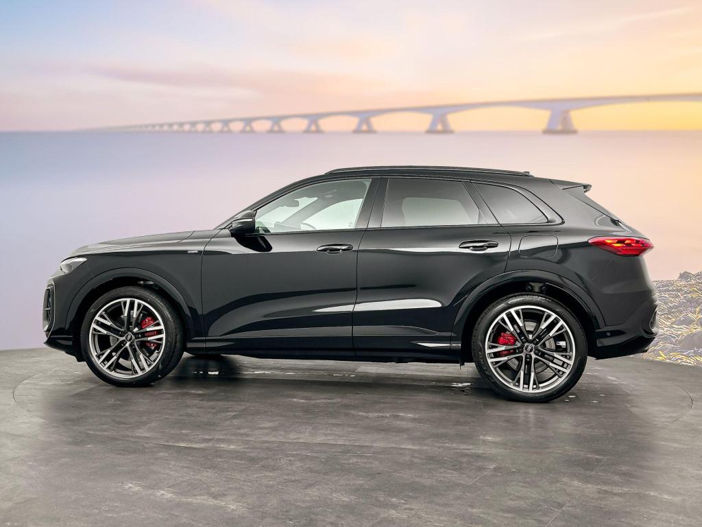 Audi Q5 s edition competition e-hybrid 270 kw / 367 pk suv