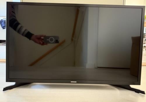 Samsung 32”inch led tv