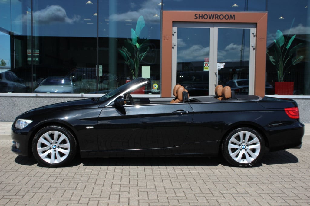 BMW 3-serie cabrio 325d high executive | navi | cruise | harmon kardon
