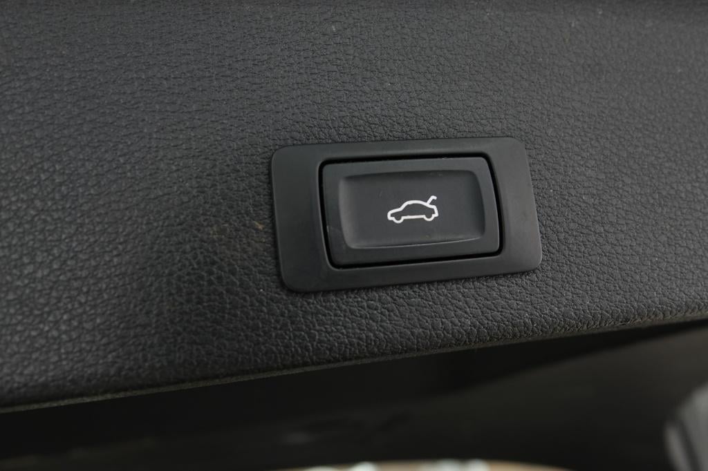 Audi Q2 1.0 tfsi sport | pdc | 19" | leder | stoelverw. |