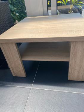 Te koop hoektafel/ bijzettafel