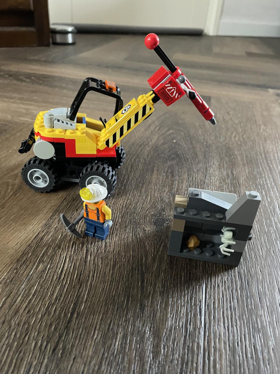 Lego City: Krachtige mijnbouwsplitter 60185