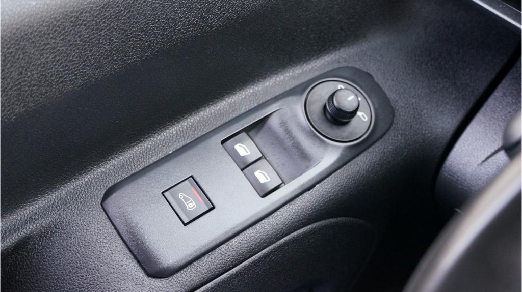 Peugeot Partner 1.5 bluehdi premium rijklaar incl garantie