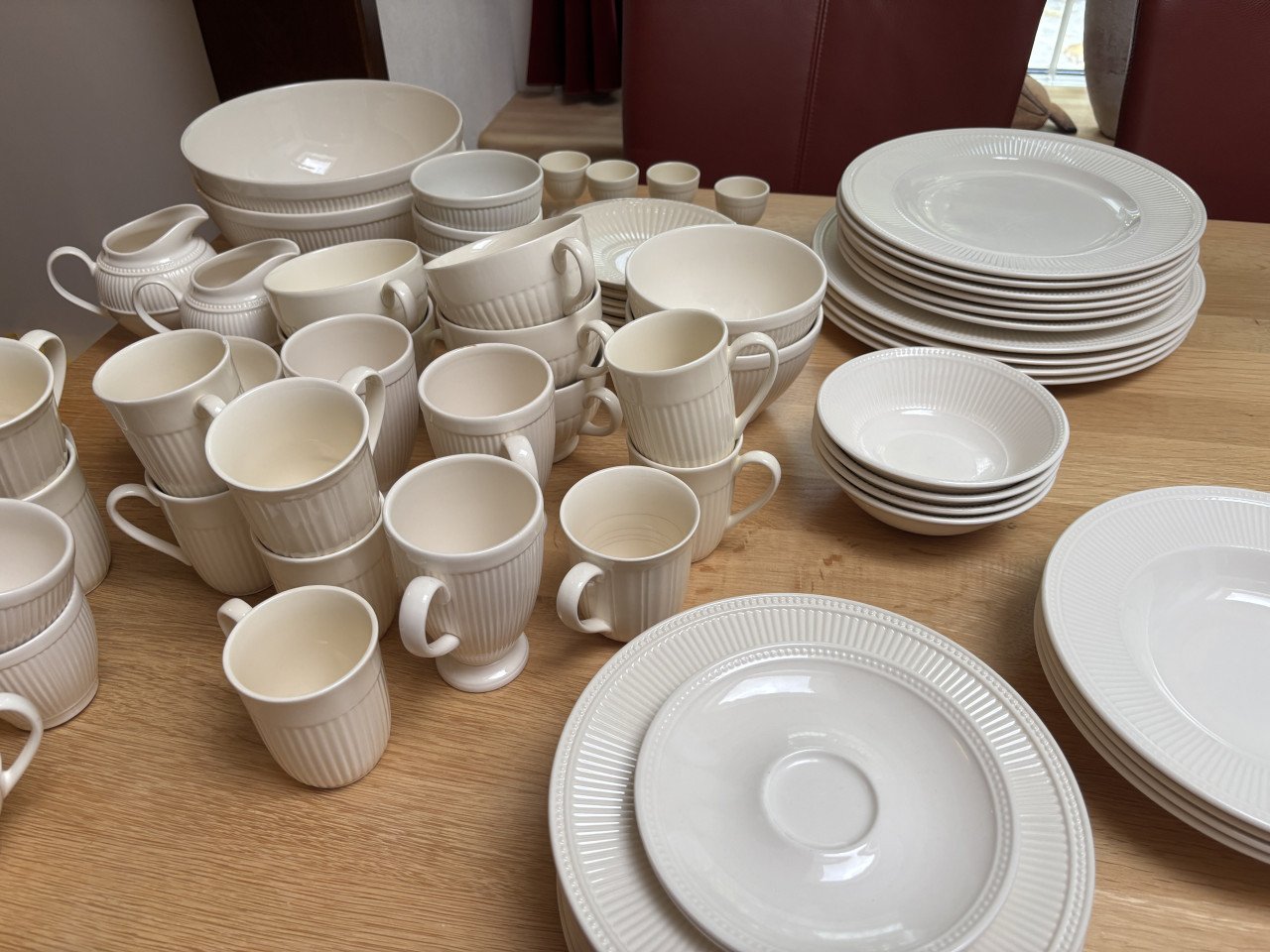 GERESERVEERD- Wedgwood Windsor servies