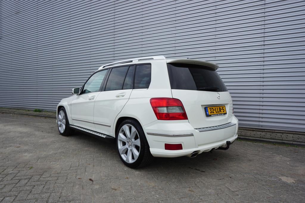 Mercedes-Benz Glk 350 4-matic automaat - pano / climate / navi / cruise / c