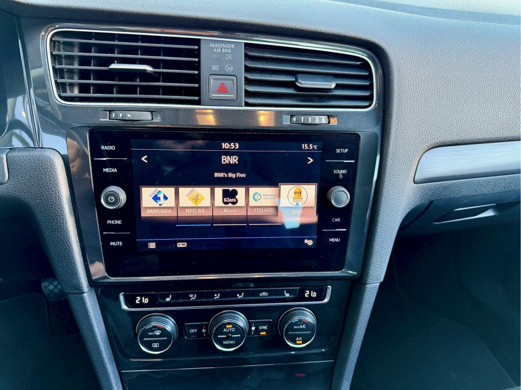 Volkswagen Golf 1.0 tsi trendline